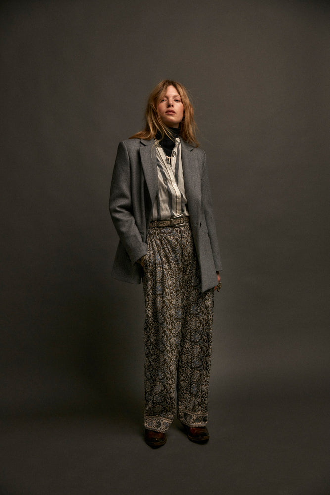 Anna Blazer In Gris