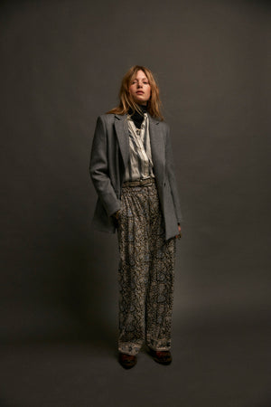 Anna Blazer In Gris