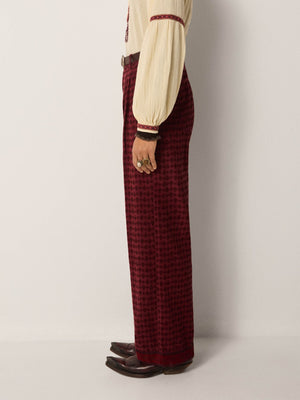 Paco Trousers In Bordeaux