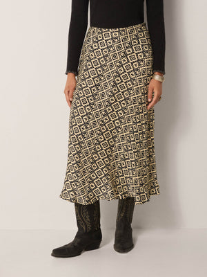 Irene Skirt In Vanilla Ice