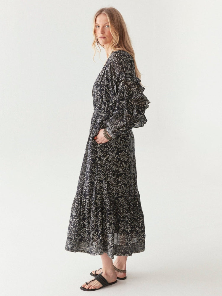 Carmencita Dress in Black Sheep