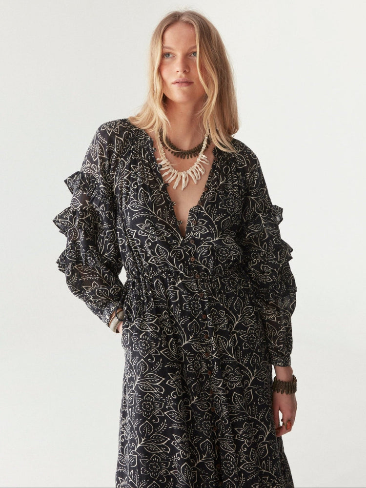 Carmencita Dress in Black Sheep