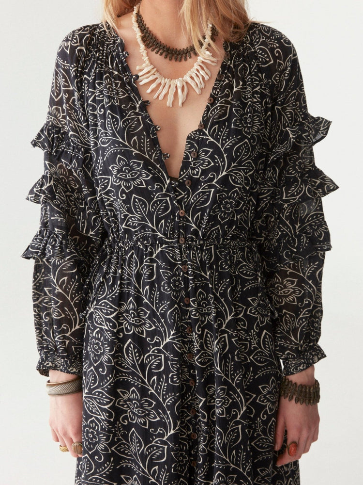 Carmencita Dress in Black Sheep