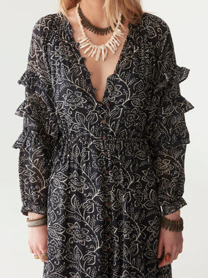 Carmencita Dress in Black Sheep