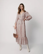 Kenia Dress in Pink Dark Polka